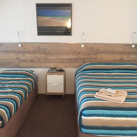 A & A Motel Proserpine Buitenkant foto